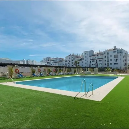 Marina Banus In Puerto Banus 2 Bedrooms Pool Parking Apartmán