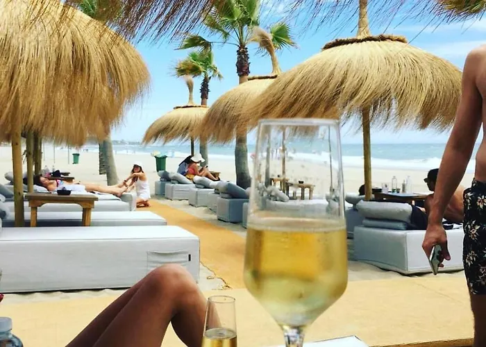 Marina Banus In Puerto Banus 2 Bedrooms Pool Parking Apartment *